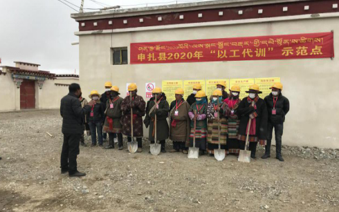 QQ截图20200515103437.png QQ截图20200515103437.png