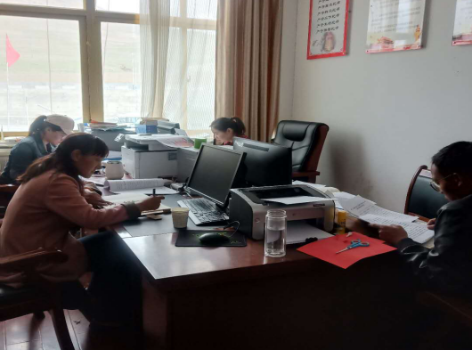 QQ截图20200624113400.png QQ截图20200624113400.png